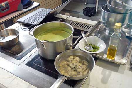 hformations about  Marennes Oleron Oysters